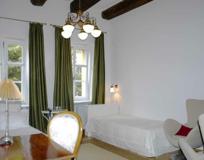 Goldenes Kreuz Hotel